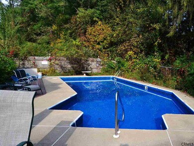 37 Smith Bridge Rd, Saratoga Springs, NY 12866 - photo 5