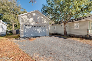 311CollegeStreet-7