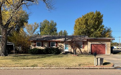 1101 S Adams St, Hugoton, KS 67951 - photo 3