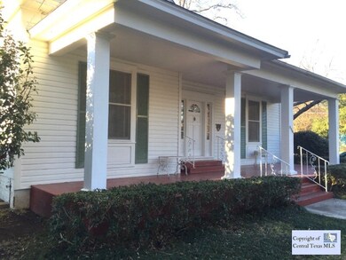 904 W San Antonio St, San Marcos, TX 78666 - photo 2