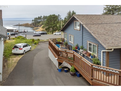 318 N Highway 101, Depoe Bay, OR 97341 - photo 7