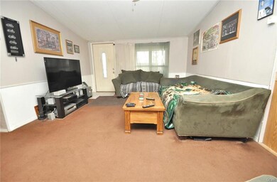 152 Laurel Rd E, Covington Township, PA 18444 - photo 5