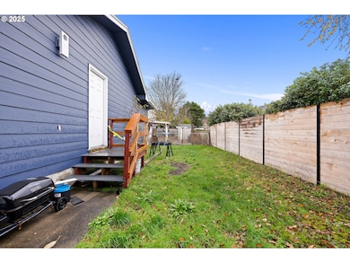 321 N Holladay Dr, Seaside, OR 97138 - photo 7