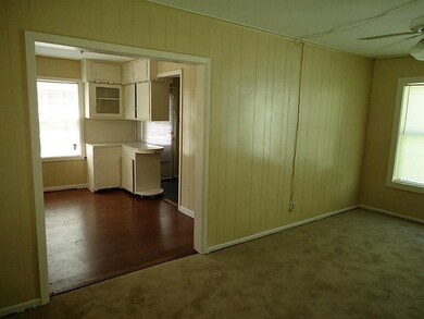 89 Fichter St, Houston, TX 77022 - photo 4