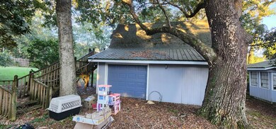 1 Car Garage and Workspace Area