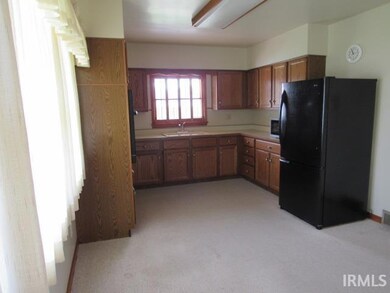 Eat-In Kitchen