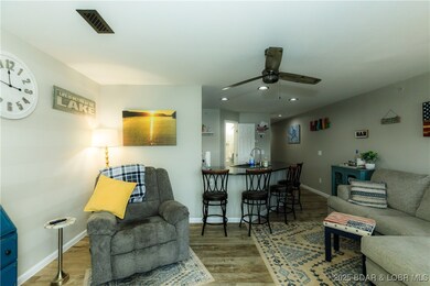 549 Park Place Dr unit 3B, Kaiser, MO 65047 - photo 6