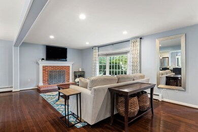 22 Beechwood Ave, Sudbury, MA 01776 - photo 3