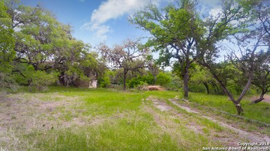 14450 Antonio Dr, Helotes, TX 78023 - photo 7