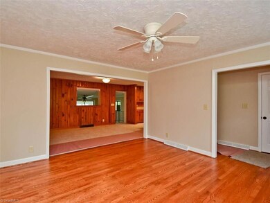 203 Ridge St, Asheboro, NC 27205 - photo 3
