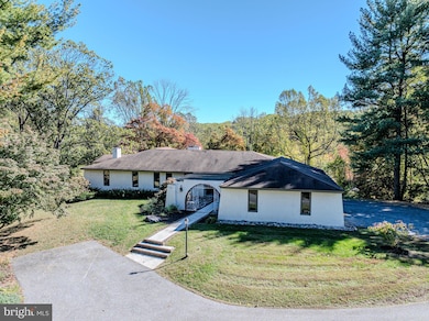 6 Southview Path, Chadds Ford, PA 19317 - photo 2