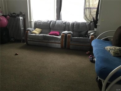2nd Floor Living Room