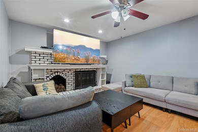 27 Parkridge Cir, Port Jefferson Station, NY 11776 - photo 6