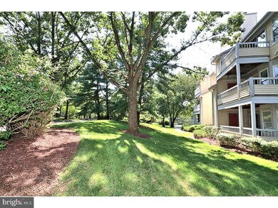 308 Trinity Ct unit 10, Princeton, NJ 08540 - photo 3