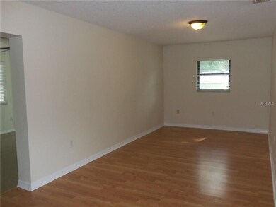 2304 Lincoln Ct, Brandon, FL 33510 - photo 6