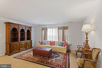 946 Larkspur Place S, Mount Laurel, NJ 08054 - photo 7