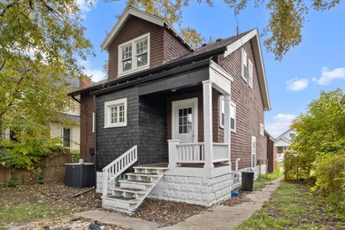 1407 Lapeer Ave, Port Huron, MI 48060 - photo 4