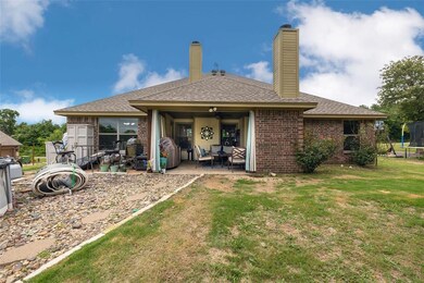 210 Sessums Rd, Springtown, TX 76082 - photo 5