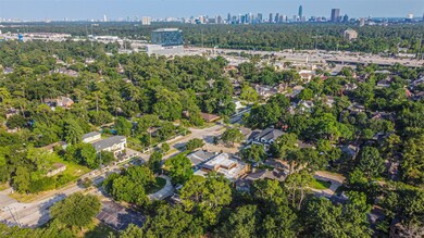 7906 Hilshire Green Dr, Houston, TX 77055 - photo 6