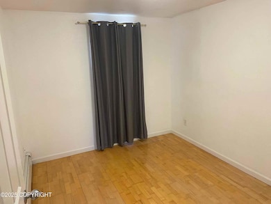 203 N Hoyt St, Anchorage, AK 99508 - photo 5