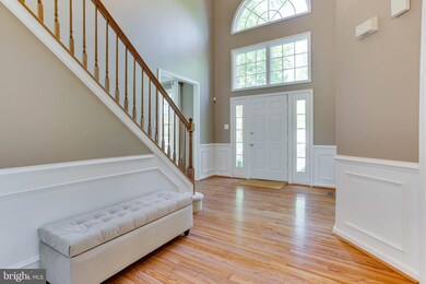 6604 Gleaming Sand Chase, Columbia, MD 21044 - photo 2