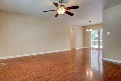 290 Forest Grove Ave, Jacksonville, NC 28540 - photo 6