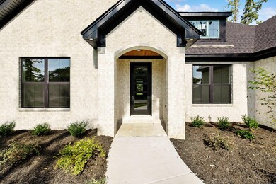 208 Clearview, Benton, AR 72019 - photo 2