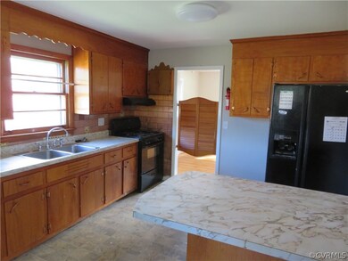 unlisted-address, Petersburg, VA 23805 - photo 6