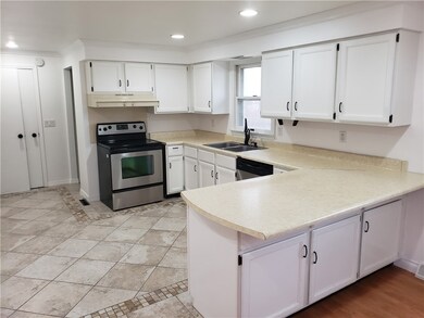 17156 N State Highway 32, Shumway, IL 62461 - photo 5