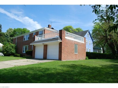 1742 S Taylor Rd, Cleveland Heights, OH 44118 - photo 2