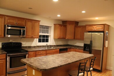 3 Squire Way, South Hampton, NH 03827 - photo 3