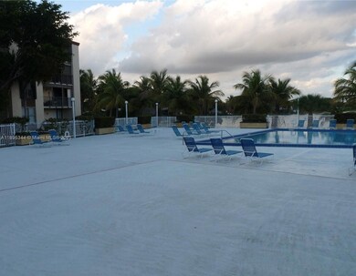 14501 N Kendall Dr unit 408H, Miami, FL 33186 - photo 6