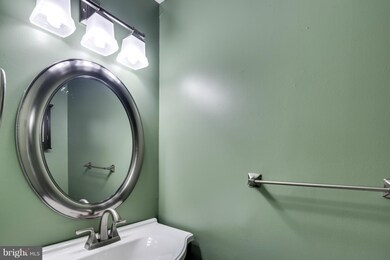 7289 Procopio Cir, Columbia, MD 21046 - photo 5