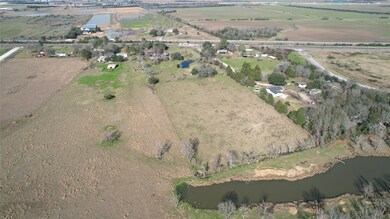 30501 Washington St, Waller, TX 77484 - photo 4