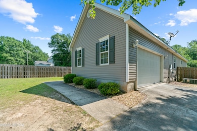 395 Chapman-1561