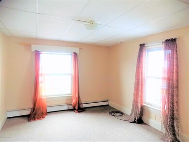 1125 Reynolds 2nd Floor Ave, Taylor, PA 18517 - photo 4