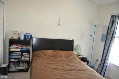 13397 Sir Ramsay Way, Herndon, VA 20171 - photo 6