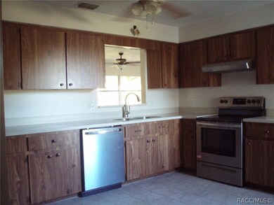 229 W Valerian Place, Beverly Hills, FL 34465 - photo 3