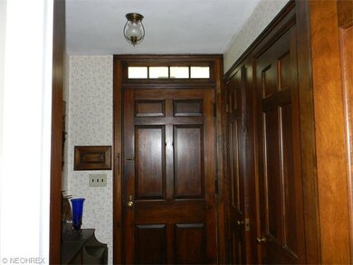 155 Shawnee Trail, Aurora, OH 44202 - photo 2