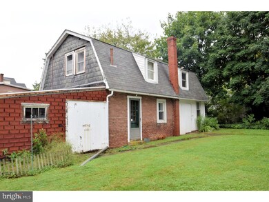 151 E Mount Vernon St, Lansdale, PA 19446 - photo 4