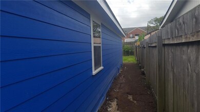 5054 Saint Ferdinand Dr, New Orleans, LA 70126 - photo 2