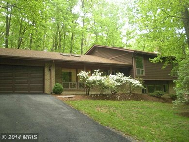 2627 Steeplechase Dr, Reston, VA 20191 - photo 2