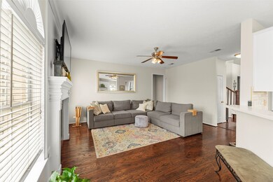 44 Parkway Place, Houston, TX 77040 - photo 4