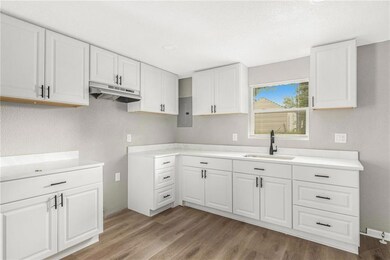 1527 Haskell Ave, Kansas City, KS 66104 - photo 7