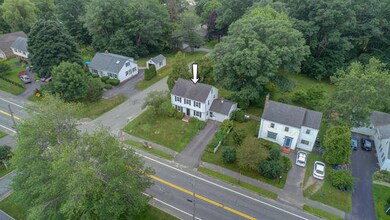 410 Capisic St Portland ME-small-043-044
