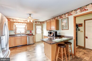 23409 Ringgold Pike, Smithsburg, MD 21783 - photo 6