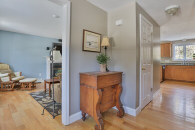 41 Autumn St, Danville, NH 03819 - photo 6