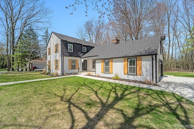 26914 Pebblestone St, Southfield, MI 48034 - photo 3