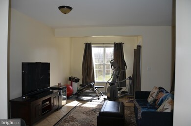 14245 Legend Glen Ct, Gainesville, VA 20155 - photo 5