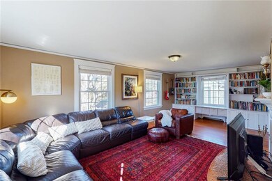 33 Elmcroft Ave, Providence, RI 02908 - photo 5
